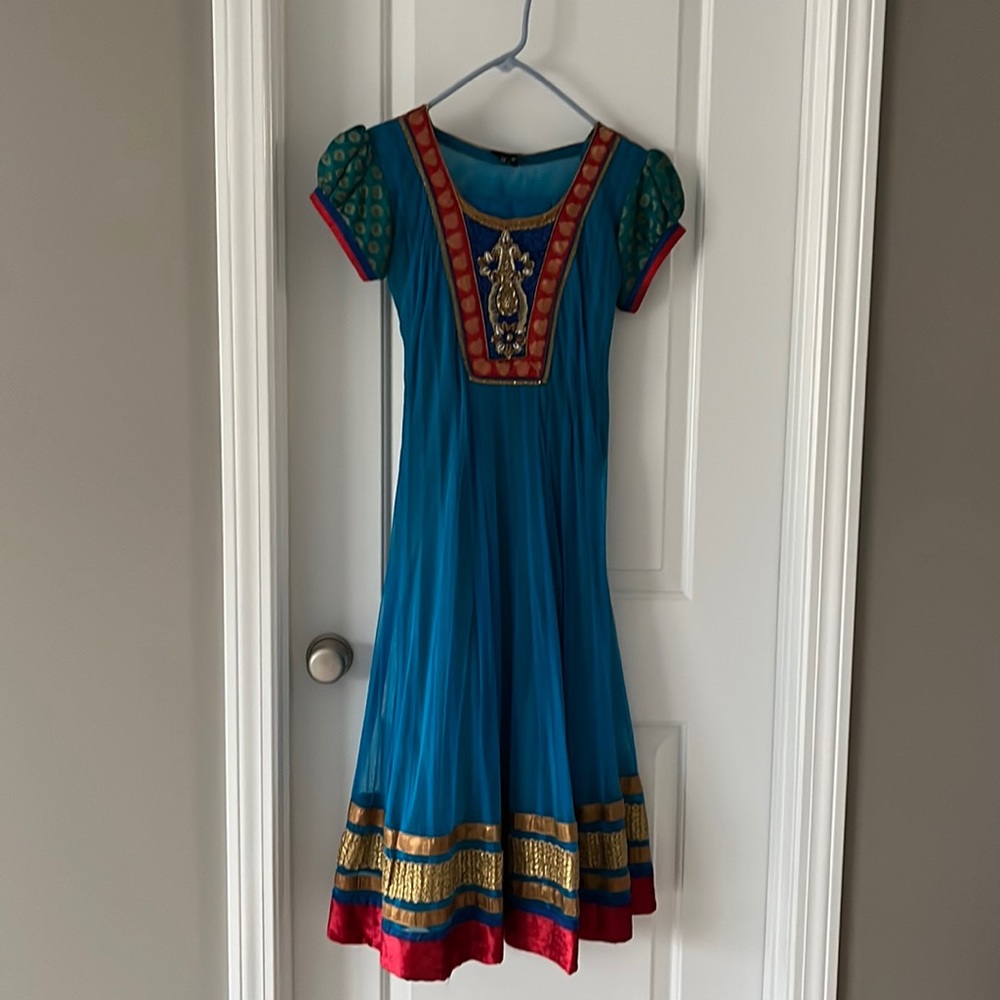 Indian dress with pajama and dupatta. Fits to the size between 2 to 6. Like new